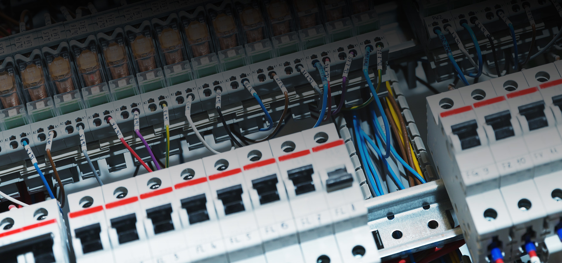 Güvenli ve Modern Elektrik Çözümleri